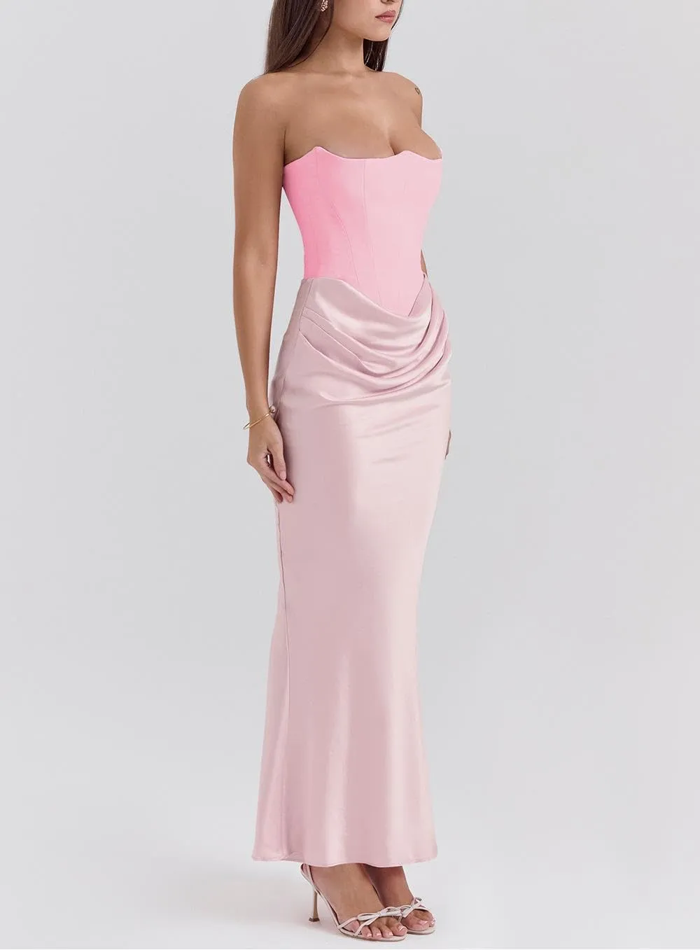 Catalpalev Women's Sexy Fishbone Plunge Slim Backless Temperament Velvet Gowns Bridesmaid Dresses Prom Dresses