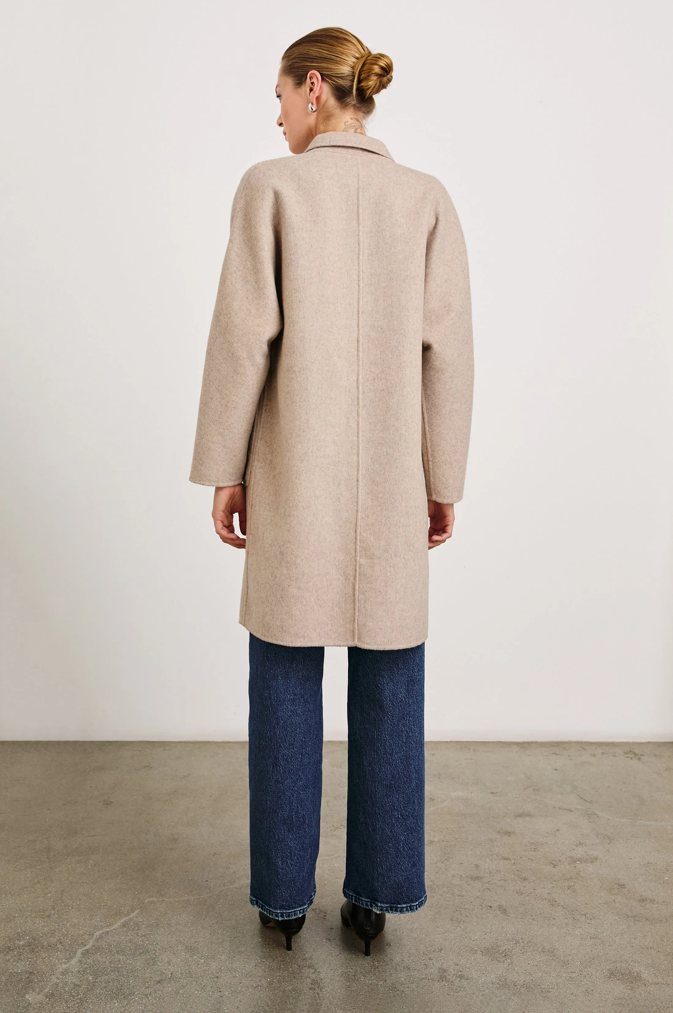 EVEREST COAT - OATMEAL